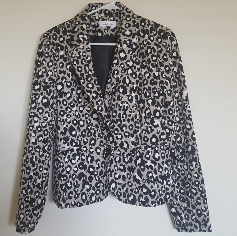 Calvin Klein Gray Leopard Print Blazer